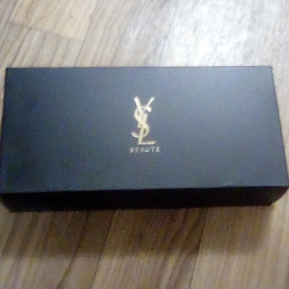 YSL Beauty Red Lips Makeup Bag Cosmetic Pouch With Brushes New